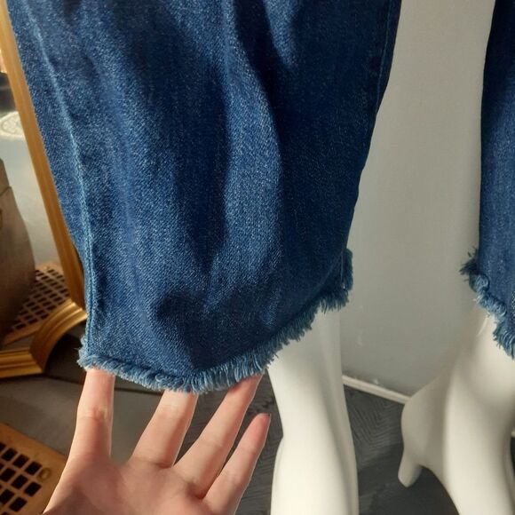 Zara Dark Wash Barrel Style Jeans - Picture 11 of 14